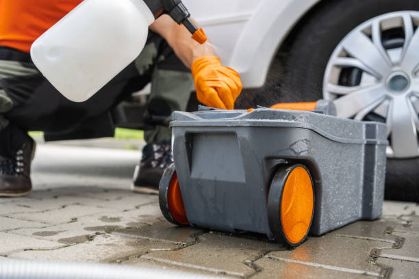 Best Portable toilet rental cost  in Venetian Vlage, IL